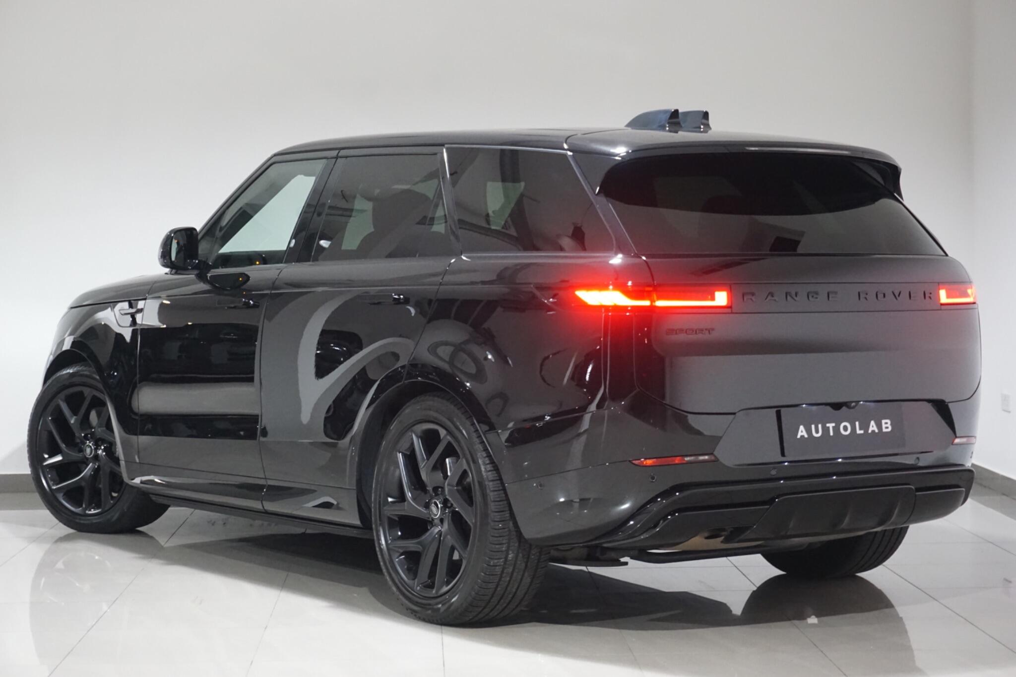 Land Rover Range Rover Sport 3.0 D300 MHEV Dynamic SE Auto 4WD Euro 6 (s/s) 5dr